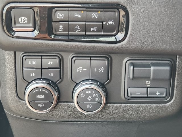2025 GMC Yukon AT4 Ultimate