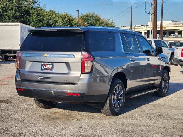2022 Chevrolet Suburban LT