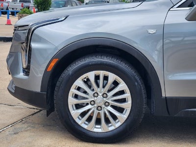 2024 Cadillac XT4 Luxury