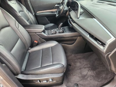 2025 Cadillac XT4 Premium Luxury