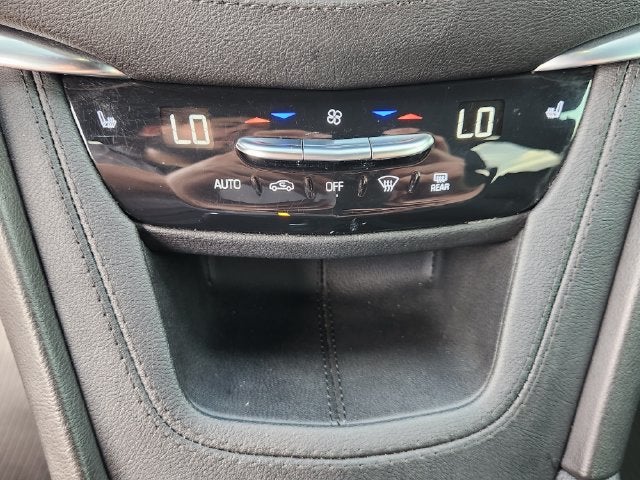 2024 Cadillac XT6 Luxury