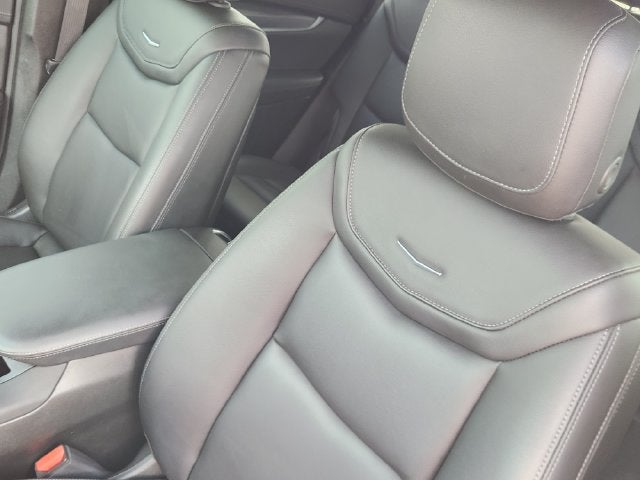 2024 Cadillac XT6 Luxury