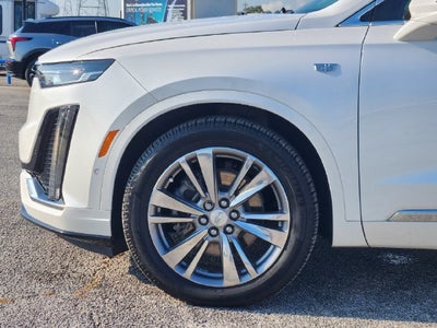 2022 Cadillac XT6 Premium Luxury