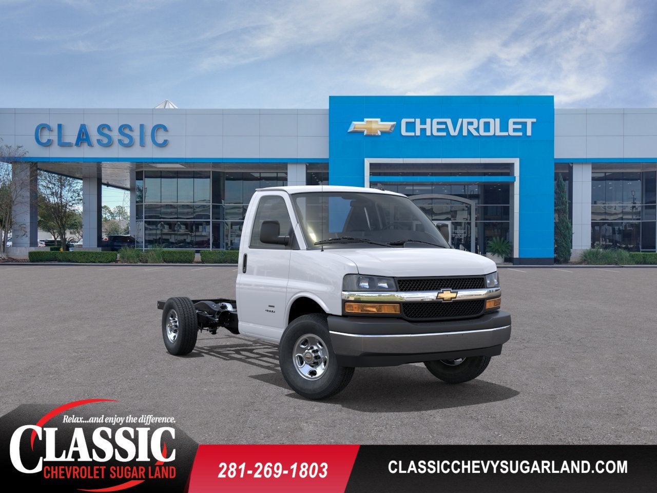 2026 Chevrolet Express Cutaway 3500 1WT
