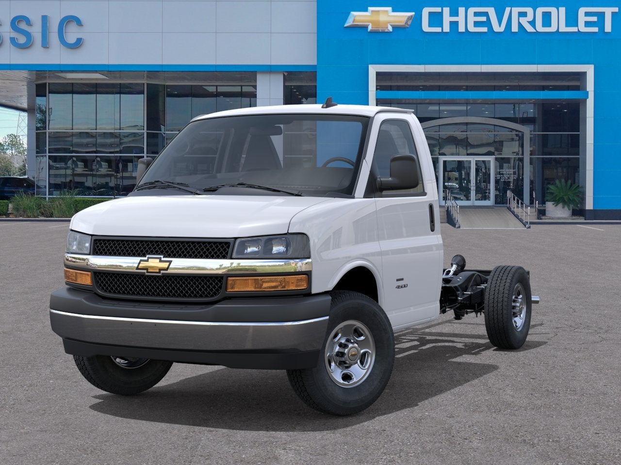 2026 Chevrolet Express Cutaway 3500 1WT