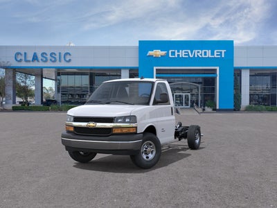 2026 Chevrolet Express Cutaway 3500 1WT