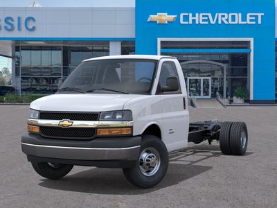 2026 Chevrolet Express Cutaway 3500 1WT