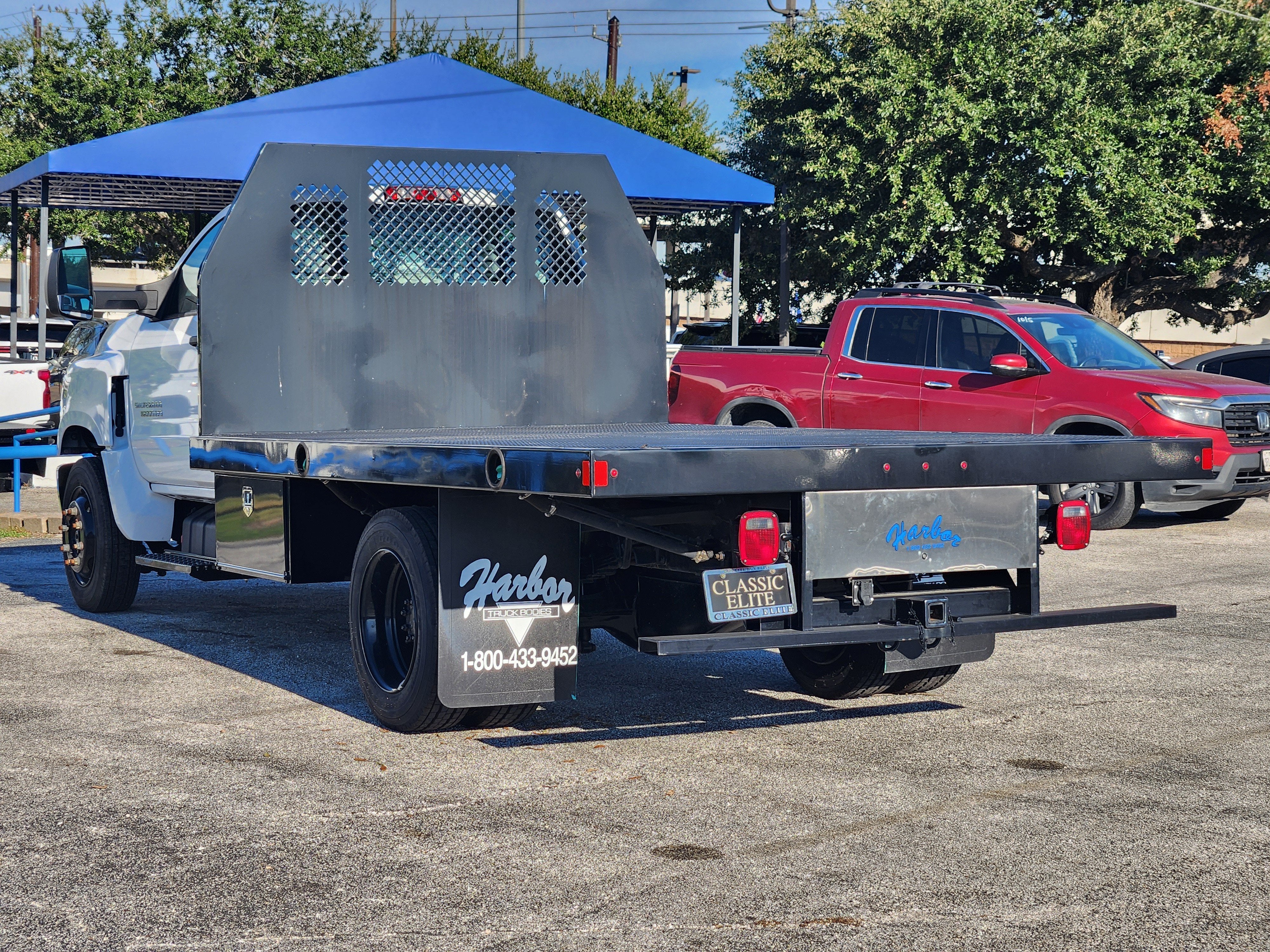 2024 Chevrolet Silverado 5500 HD Work Truck
