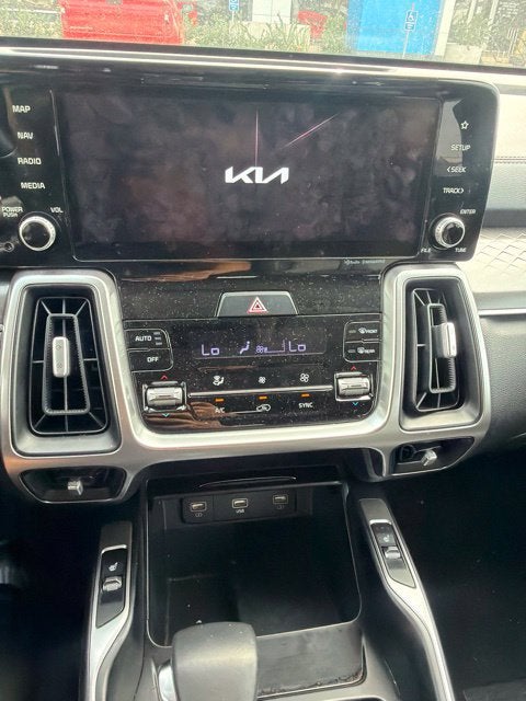 2022 Kia Sorento S