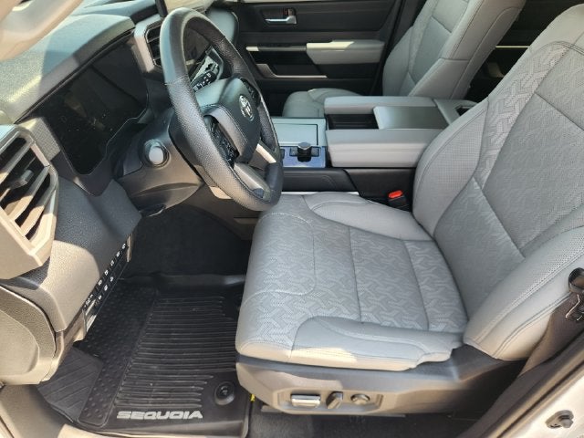 2024 Toyota Sequoia SR5