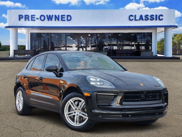 2025 Porsche Macan